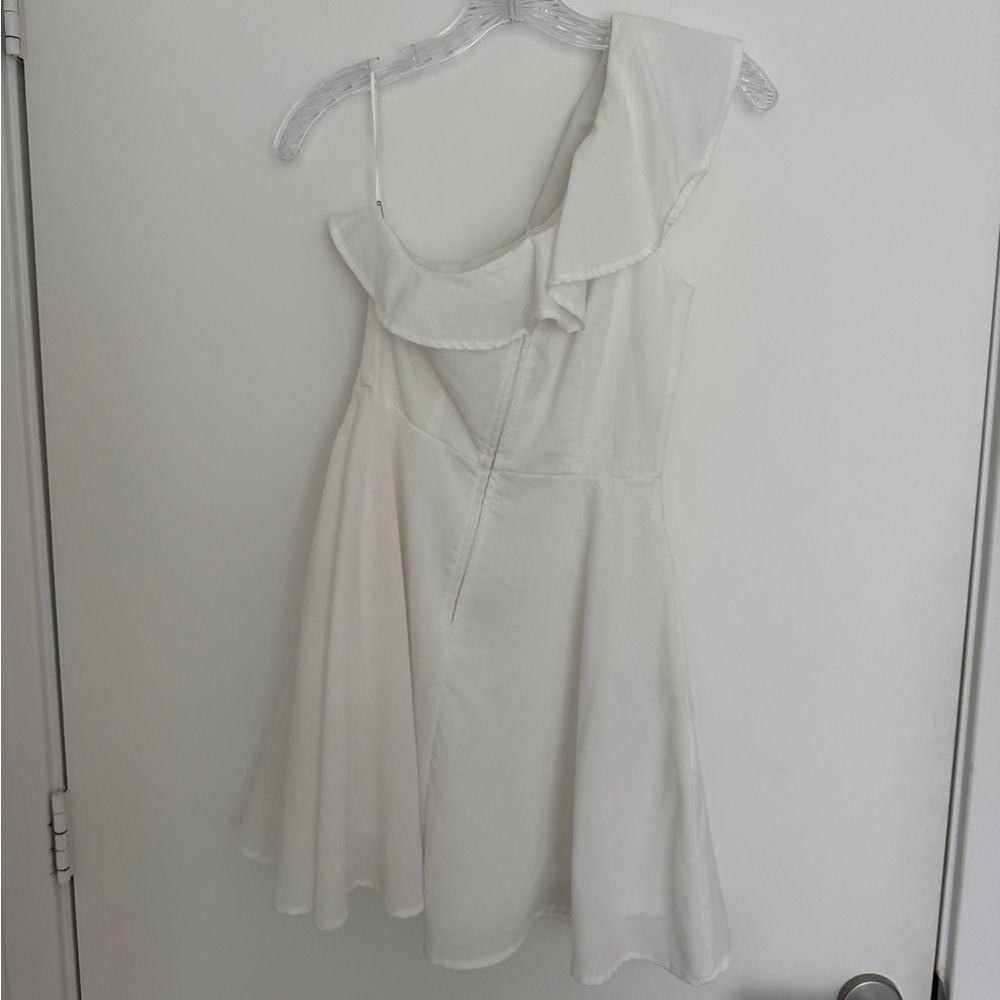 White Ruffled One-Shoulder Dress - Picture 2 of 2